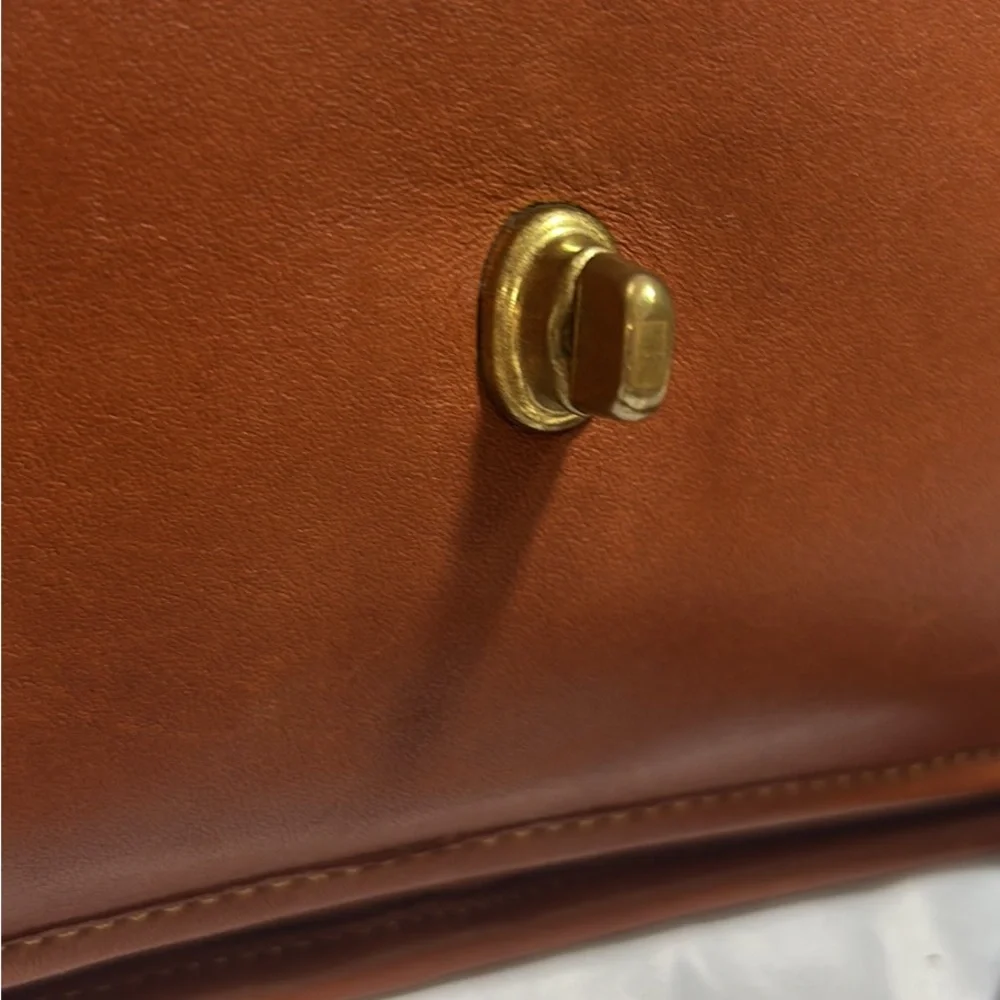 Coach Vintage Rambler w/ Original Box & Coach Tissue Paper. FREE SHIPPING! - Picture 7 of 14